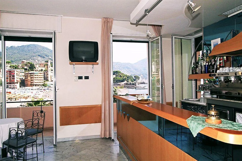 Hotel Elena レッコ 3*,  イタリア