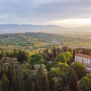  Séjour à la ferme La Fattoria Di Capezzana Italie