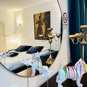 Appartamento Comecasa Duomo - San Babila Lovely