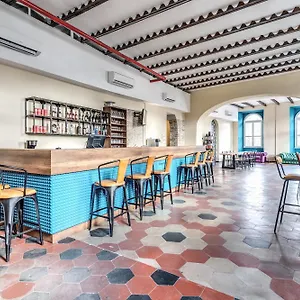 Hostal Borgo Ripa Urban Travel 