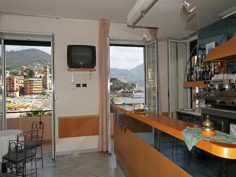 Hotel Elena Recco 3*,